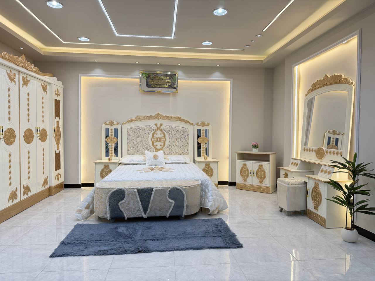 السعر // مليون فقط 😍
🔅تفاصيل الغرفة المرمري  ....

 خارج ٤ملم ام دي اف 🔺
وداخل معاكس ٣ملم 
صبغ حراري  درجة اولى 

عدد القطع  ٧ قطع 😍
🔺1 //جرباية  قياس  ١٦٠ × ٢٠٠ 
🔺//ميز جانبي ايسر قياس ٥٠
🔺2// وميز  جانبي  قياس ٥٠
🔺3// زاوية ارتفاع مترين عرض ٨٠
🔺4// وميز بلازمه  
🔺5//وميز مراية ارتفاع مترين عرض ١٢٠
🔺6// وكنتور ٦ باب  ارتفاع مترين و١٥ طول ٣ متر و١٥

القطعه الثامنة حسب الطلب شازلون
سعرها ٥٠ الف ❤️

(توصيل مجاني مركز بغداد )
التوصيل يشمل الشد مجاني 🔥
(اطراف ٥٠)
باقي المحافضات حسب البعد
شازلون سعرها ٥٠ الف
شازلون مخزن ٧٥ الف


**إذا كنت صاحب هذا الإعلان وتريد حذفه لأي سبب، رجاءا أرسل رسالة إلى الدعم الفني**