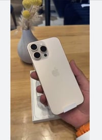 آيفون ١٦ برو ماكس • ٢٥٦ • بطارية ١٠٠