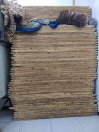 طاوليات للبيع العدد100تقريبا بغداد الكريعات ‏‪07741635871‬‏
