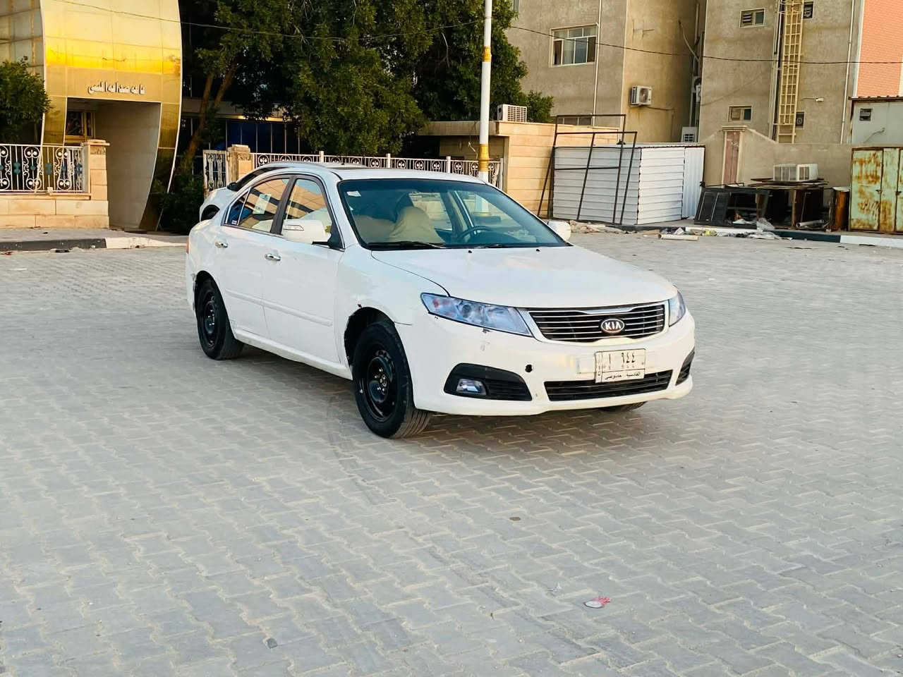 السلام عليكم اوبتيما للبيع. 2010 فول مواصفات 1/1 فتحه بصمه سنويه جديده رقم قادسيه مميز مكان سماوه تحويل مباشر سياره جاهزه مكينه كير حداديه تخم تاير ملاحظه ؟؟ سياره بيها كصه فخذه سعر 76 وبيها مجال لشراي استفسار انتصاال عل رقم ***********
