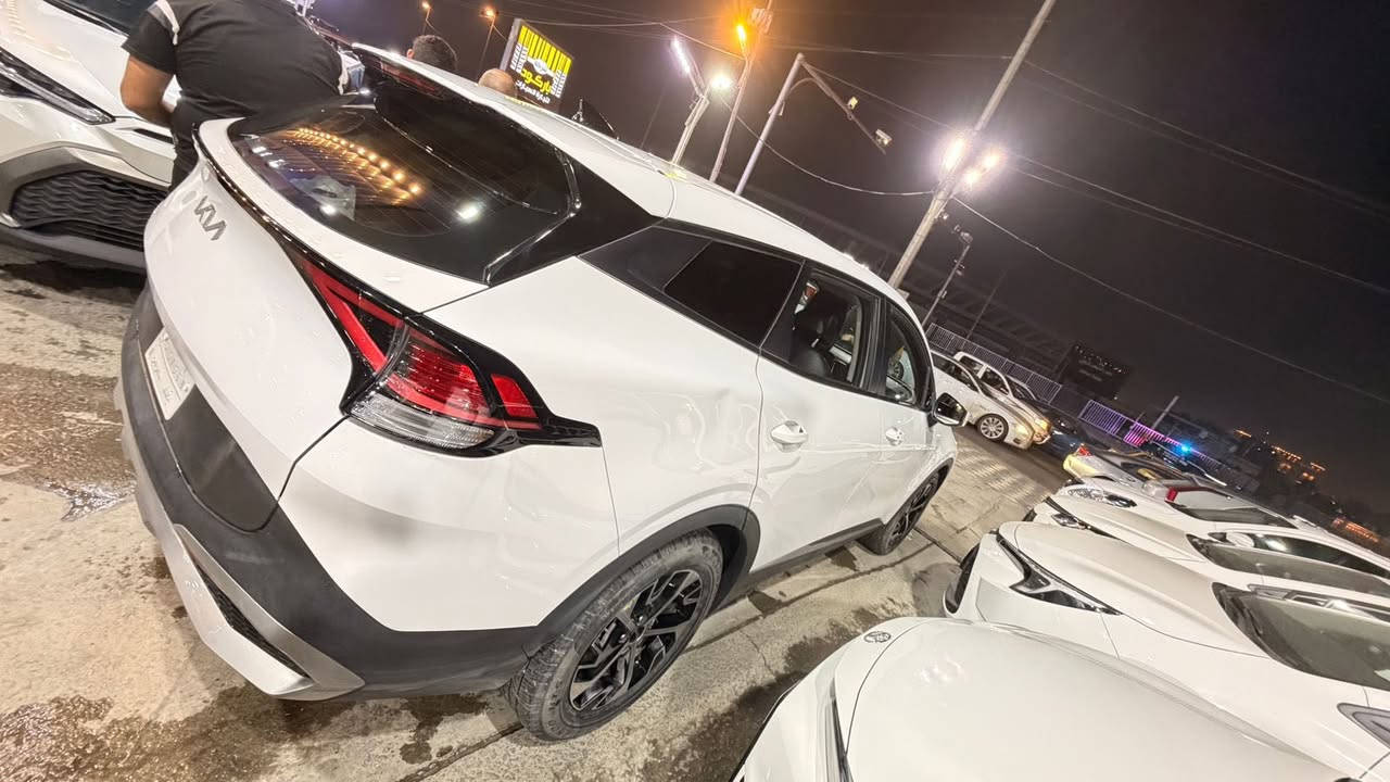 السلام عليكم
سبورت 2023 للبيع
كامرتين
شاشة متصلة المرغوبة
رادار
تحديد مسار
نقطة عمياء
مثبت سرعة
كشنات جلد تدفأة
السيارة ماشية 67 الف كيلو
سعر السيارة 18800$ وبيها مجال حك الجية
الي تفيدة السيارة يتصل بية
***********
