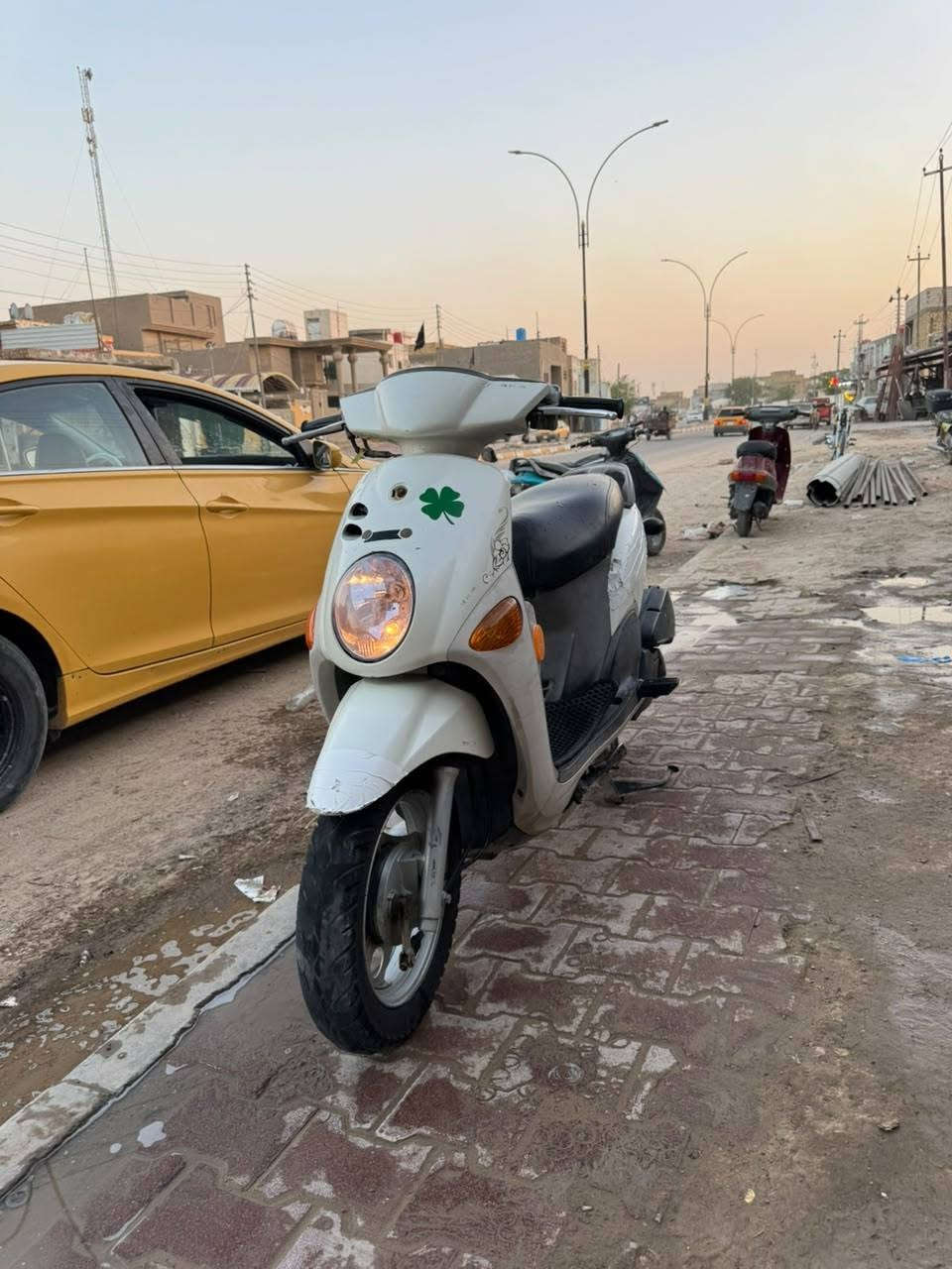 دراجه فله للبيع
الدراجه كفاله عامه ختم واحد كلها بلاد
صارلها 15 يوم من طالعه من الرمبه
نكره سلف خرسه ما نقصها برغي
سعرها مناسب مناسب
الديوانيه ***********
