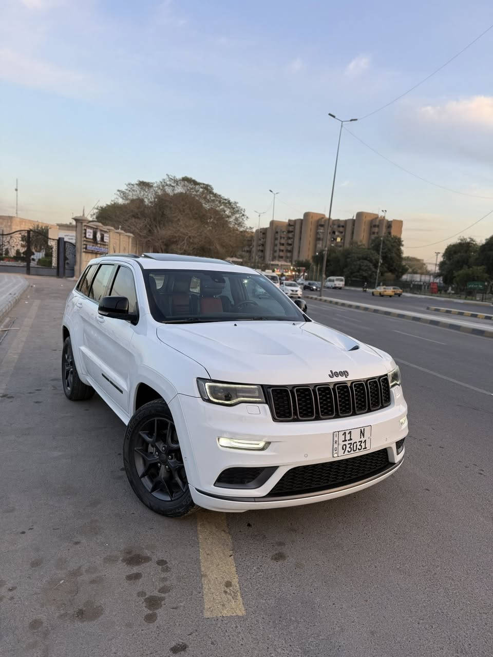 سلام عليكم
‏JEEP GRAND CHEROKEE 2019 S

جيب فئة:    S

وكاله : ليث العبيدي

موديل:    2019

ماشية : 84 كم

مكينة:     V6 3.6

خليجي مكفولة من الشخط رقم بغداد ✅

المواصفــات 

بانورامـــا

رادار جانبـي نقطة عميـاء رادار خلفـي

كشنات جلد 

ستيرن هيتـر + كهرباء

نظام توقف اوتـو ستوب

حساسـات امامي خلفي

صندوك كهربائـي

سماعات سستم صـوت

بصمة و تشغيل عن بعـد

كيج الكترونـي

نظام متعدد اوتو للطرق

مري قلاب وشفط

العنوان بغداد 

للاستفسار: ***********

اتصال او واتساب
