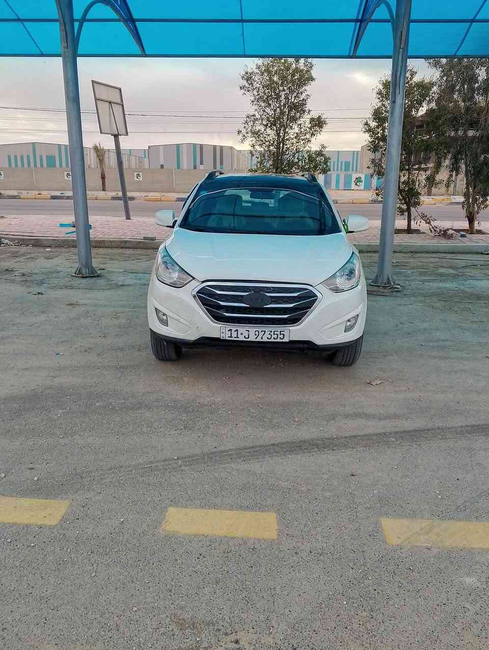 سلام عليكم توسان موديل 11خليجي مكينه 2000وكير مكفولات من الفتح حداديه تخم تاير جديد تبريد تدفئه شغاله بيها رشات صبغ ابيع حزام سواصي لغود مكفوله مكاني خان النص السعر 105وبيها مجال للشراي ***********
