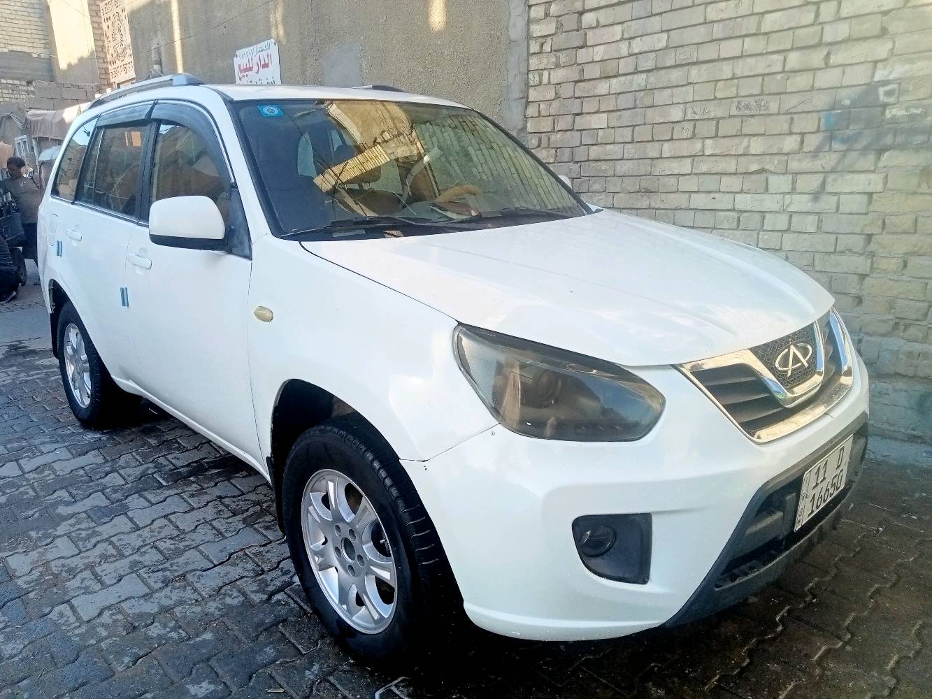 السلام عليكم. تيكو  موديل ٢٠١٤ كفاله كير ومحرك ستندر سياره جاهزه كلشي شغال بيها تدفئه وتبريد تخم تاير نظيف بيها صبغ بسيط جاملغ امامي والخلفي  رقم صاحب السياره***********
