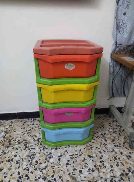 أغراض للبيع العنوان الدوره المجرات ب١٠ والموكيت ١٠ والكوشات ١٠ والكرسي الاوف وايت ١٠ والكراسي الابيض ١٠ والكراسي الذهبي ٢٥ العنوان الدوره *********** بغداد
