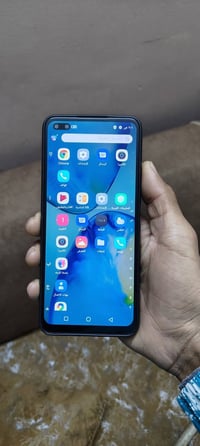 انفنکس نوت ٨ • ١٢٨/٦ رام • ظهر مجلخ