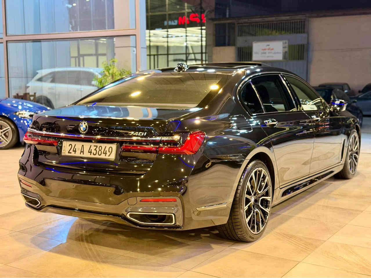 BMW 740LI  كلين تايتل 
2020.  M pakeg 
فول فول مواصفات 
لايتات زينون ليد متحرك 
رادار امامي خلفي جانبي 
حساس و كاميرة ٣٦٠
5 كاميرة 
جكات 
ابواب و صندوق شفط 
تشغيل عن بعد 
بانوراما 
ليد داخلي 
باب طويل 
5 بردات 
كشنات هيتر تبريد 
سيارة بيلاد هيكل M ستيرن و دعاميت بيلا 
سيارة كفالة عامة بدون صبغ و تعديل 
408$ 
*********** وتس اب 
*********** أربيل, العراق

