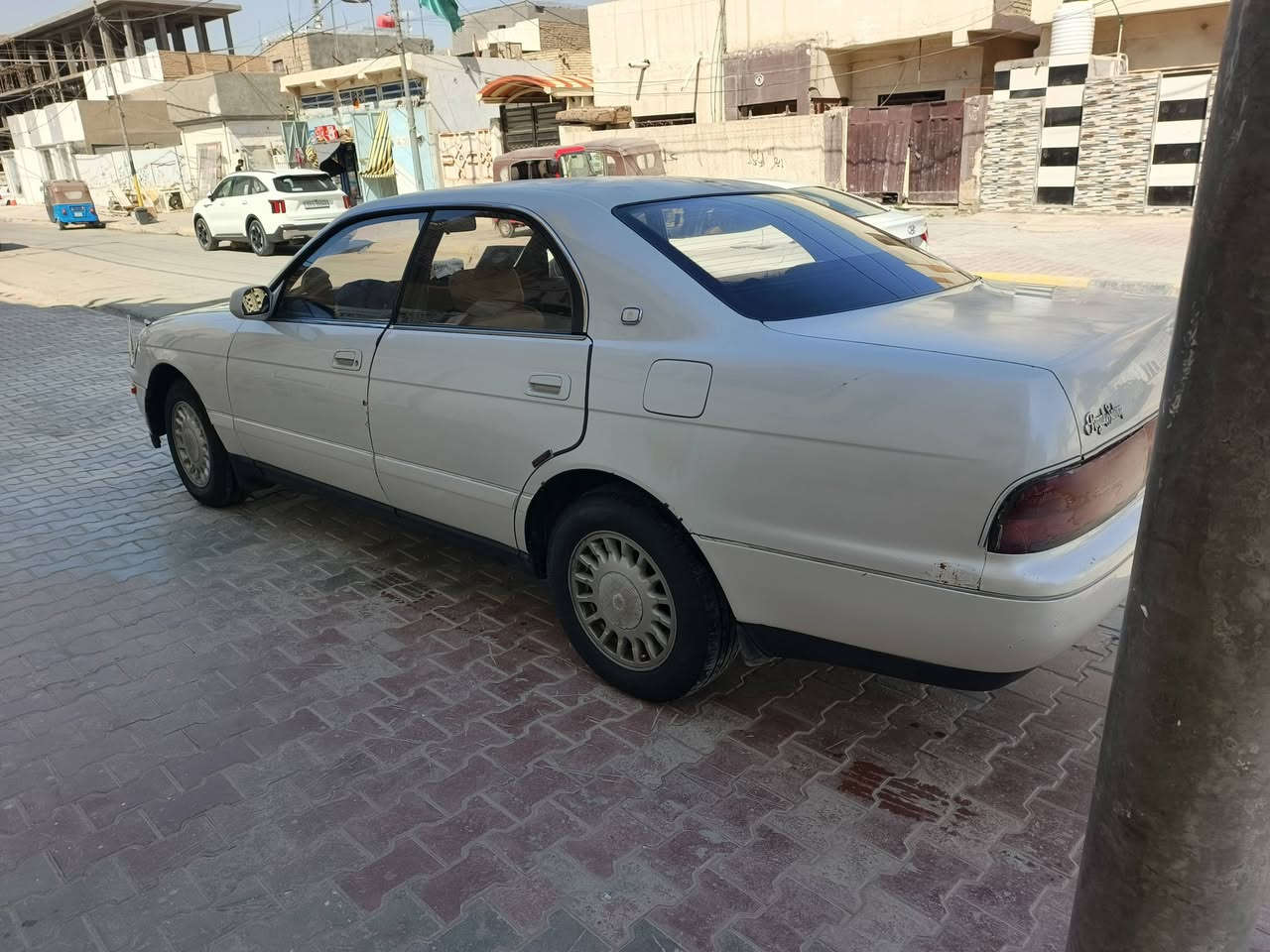 السلام عليكم
بطة متصل للبيع مديل 92 بأسمي تحويل ثاني يوم
مكفولة كفالة عامة حته من الضبغ ماعدة كم تكحيل
گير محرك خير من الله
تبريد ثلج تخم تاير 
باتري جديد 
صدر امامي خلفي نفض
مكان السيارة واسط عزيزية
السيارة ماناقصها برغي غير اكو بوش كلش قليل بلستيرن
غير هذا لا تگلي شبيها مابيها شي ابد 
السعر 55$ وبيها مجال قليل كلش يعني حگ الجية
للاستفسار اكثر ***********
