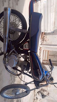 دراجة • اوراق اصلية • ناصرية