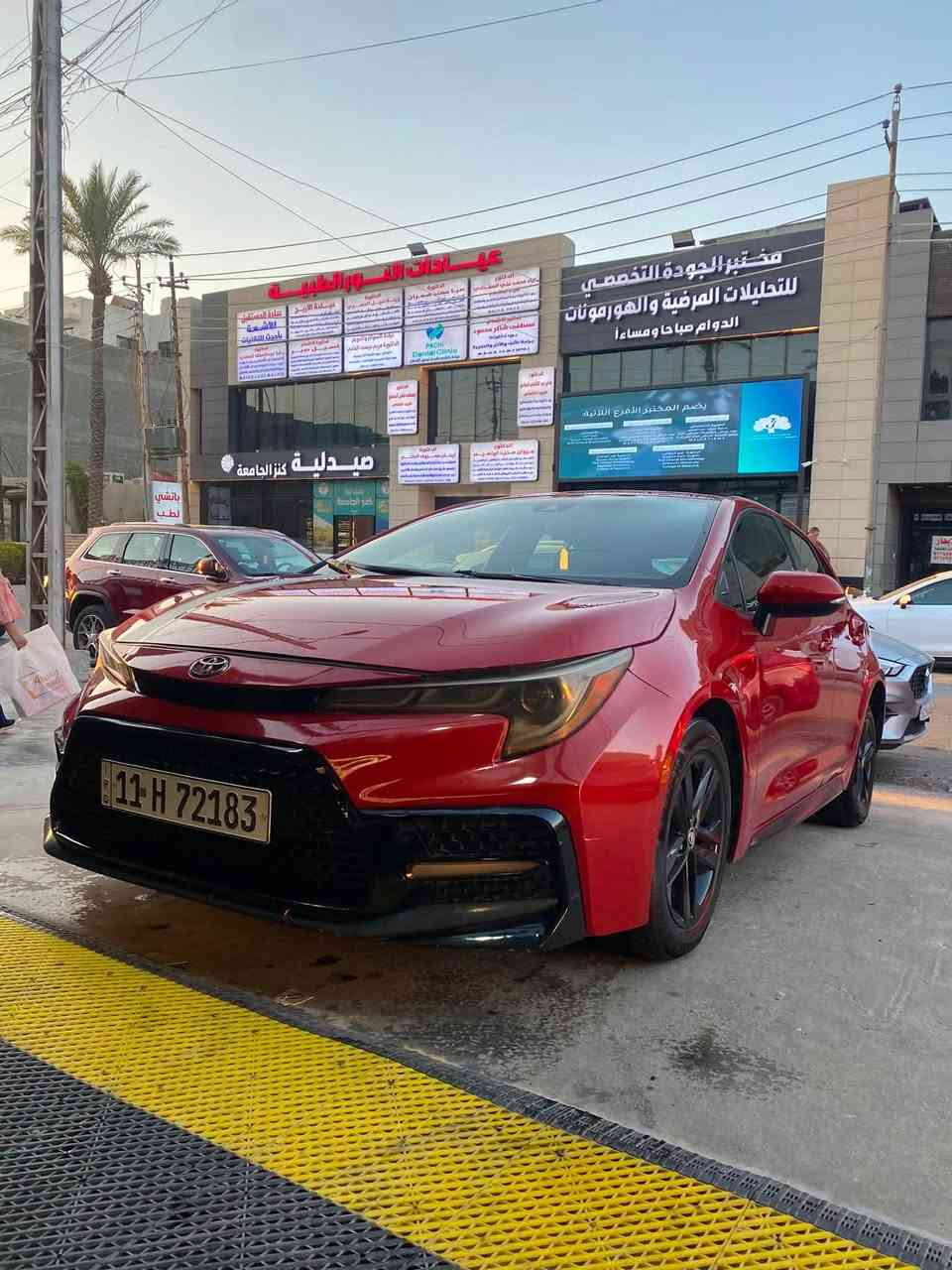 السلام عليكم كورلا هاج باك موديل2019
مواصفات الse  محرك 2000 توربو حادثها بجم فقط امريكي 
ماشيه 8الالف وقابل للزياده 
سعرها 112$وبيها مجال
للاستفسار ***********
مكاني بغداد حي الجامعه
