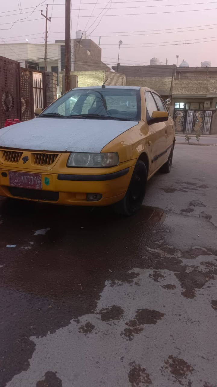 سلام عليكم سمند موديل 11 مكينه وكير خير من الله نكره سلف بكل وكت كهربائيات كله شغاله  صدر خلفي وأمامي جدد تخم تاير نضاف مسجلات تبريد تدفئه شغاله رايده 11 وبيها مجال للناس الطيبه مكاني بغداد الدوره ***********
