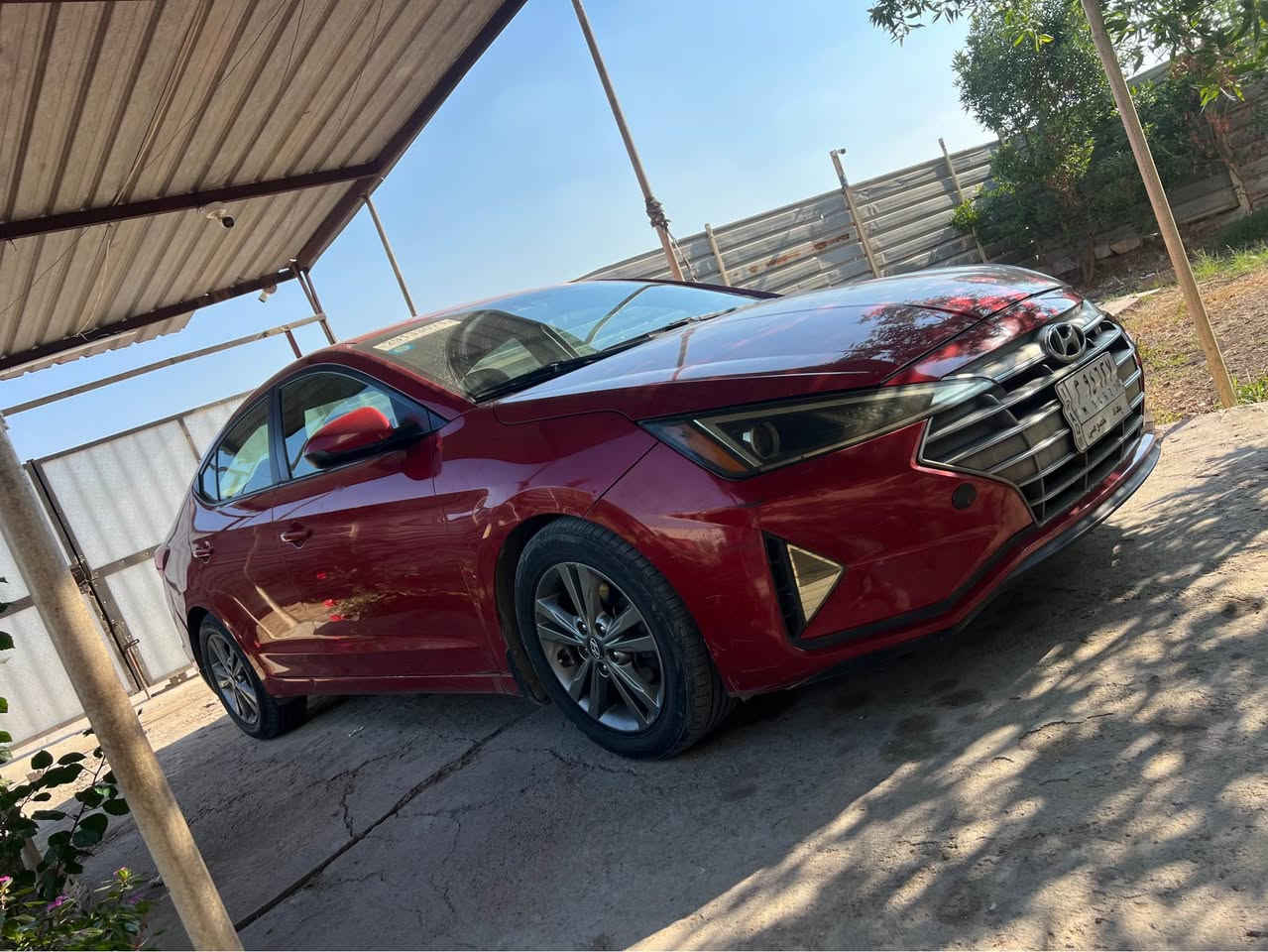 السلام عليكم 
للبيع (هونداي النترا)
موديل 2019
وارد محرك 2000. دوش كير AT
ضررها چاملغ وخشم البنيد بدون اي داخل  والباب مبارك بي كلير
السياره كلش حلوه  اي نقص مبيها
السعر 125 وبي مجال للاستفسار ع 
***********
مكان السياره بغداد السيديه بغداد, العراق
