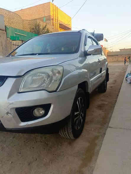 السلام عليكم شياره سبورتج ٢٠٠٩ خليجي محرك ٢٠٠٠ دوش السياره مصبوغه عام الجماليه السعر ١١٥ 
الاتصال على الرقم 
***********
