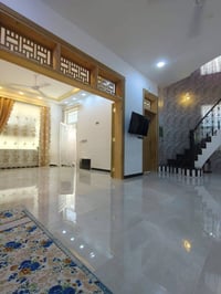 بوابة الغري • ١٠٢م • طابقين