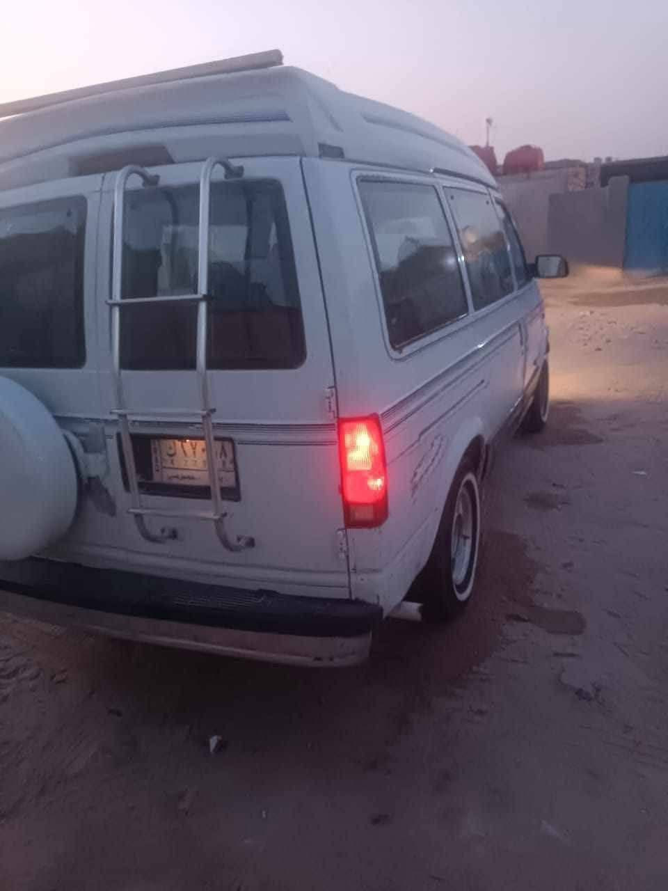 رقم إنكليزي. بغداد بسمي جاهزه ابلاد. كير مكينه جدد نقص حداديه فقط اترايك وين ماجان. سعره ٤٨ وبيه مجال للشراي  ***********
