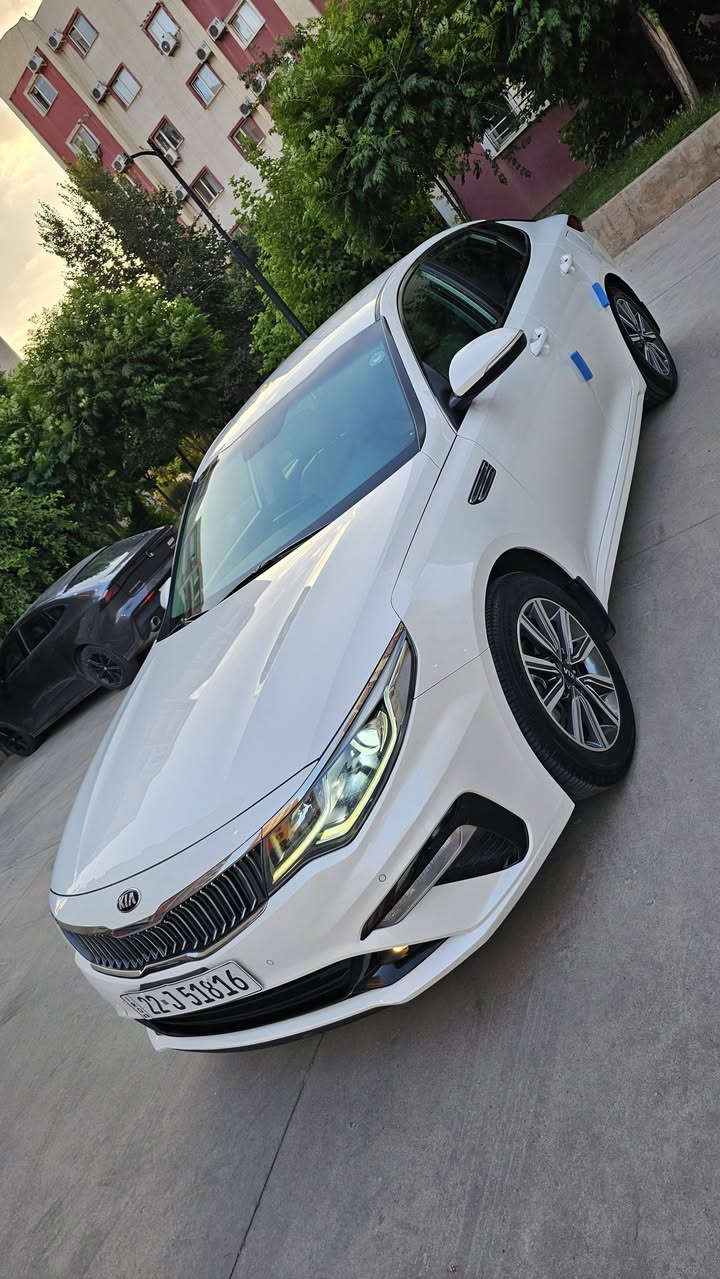 ﷽
كيا اوبتما 2020 خليجي
ارغب واقوى موديل بالاوبتما
محرك دوش DOHC 2400 دبل صالنصه گير ومكينه مكفولات من الفتح ومن كل عيب السياره ماشيه 171 الف كيلومتر
السياره بيها الصندوگ صبغ وكم مكان بارد والسونار بالمنشور
السياره داخل بيجي
تبريد مركزي قطعتين امامي خلفي /تحكمات ستيرن جهتين /گير اوتوماتيك وعادي وشفتات تحكم بالگير على الستيرن /شاشه وكامره خلفيه HD / كشنات تغليف جلد اصلي/ انظمة قياده ايكو وسبورت وكومفورت /كروس تحديد سرعه /مرايات شفط واشاير بالمري /مرايه وسطيه فلتر عاكسه للضوء /حساسات امامي خلفي /لد امامي نهاري لايت امامي عدسات متحركه كشافات اماميه /منظومة زنون ثلجي /دفيوزر خلفي بلادي /5 ويل كب حجم 17 وبريك 4 دسكات ...
تايرات جديده حداديتها ممتازه تبريد ثلج سبيرها ما مستخدم العده البلاديه مال الشركه وياها
رقم اربيل الدولي الجديد هزه جديده سنويه جديده الى 2029 باسمي تحويل مباشر بنفس اليوم
مكان السياره بالسليمانيه قرب الفاملي مول
السعر 177$ ومجال بسيط جداً
الشراي يتصل على الرقم ***********
