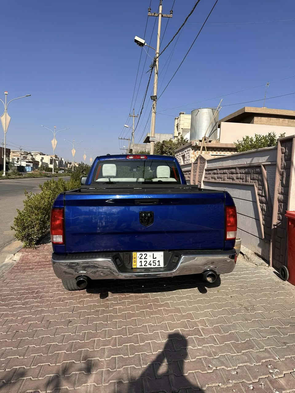 رام كلاسك 2017
صبغ عام 
كير 1000  موس 
مكينة  هيمي 5700 
 السيارة  مناقصها شي 
تخم تاير جديد 
حداده جدبدة
باتري جديد
رقم اربيل دولي 
عليها منضومه غاز  جديدة بضمان صارلها 3اشهر
شواصي  شرط للبيع مراوس حسب القناعه سعر  150 بي مجال شي بسيط للتوصيل ***********
