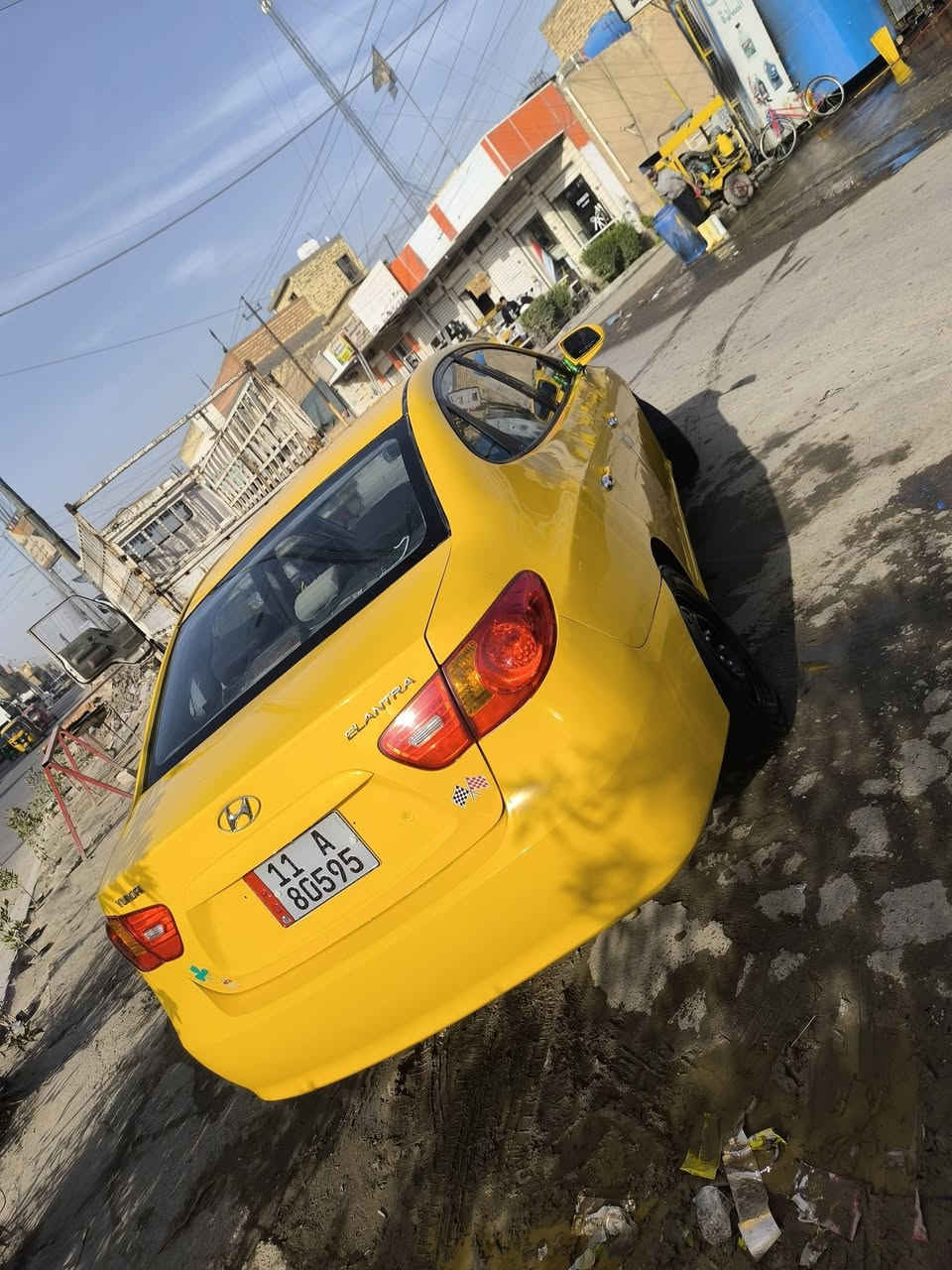 سلام عليكم الانترا مقدس موديل 2009 سنويه ورقم بغداد انكليزي مصفره خط وبحث وغرامات هزه صارله شهر كبل تحويل بسمي مباشر ضرره خشم البنيد وارد امريكي مكينه وكير كفاله تبريد ثلج شرط وبيه ملاحضات الصدر يرادله تبديل السياره ليبل واحد بدون تبديل سعره 97 وبيه مجال حك الجيه تلفون *********** مكاني بغداد الحسينيه
