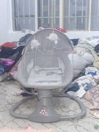 كرسي هزاز • كهربائي • باتري