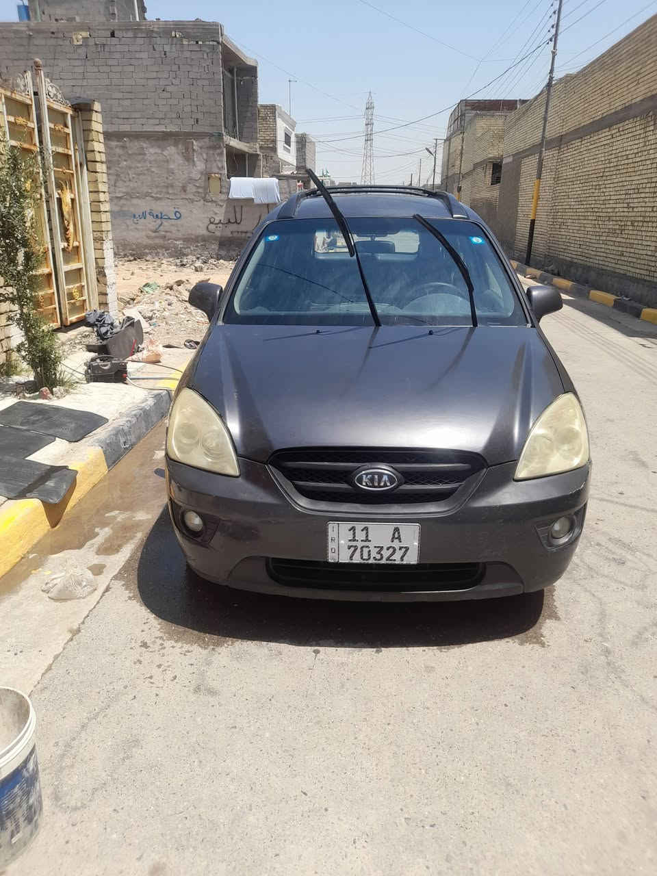 سلام عليكم سياره البيع كلشي مذكور بالمقطع السعر اتصال عله الرقم ***********
