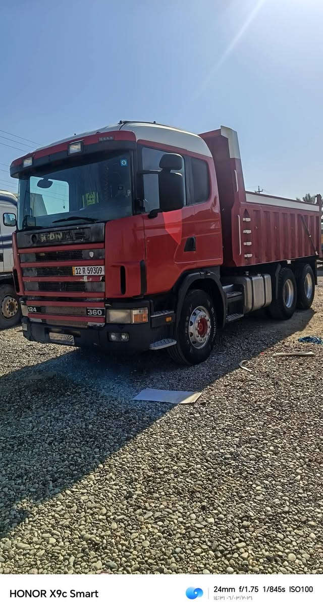 سلام عليكم  گلابه سكانيه  موديل 1997 شاصي بلادي محرك وگير شرط سنكل جوبلس مكان صلاح الدين رقم تلفون ***********
