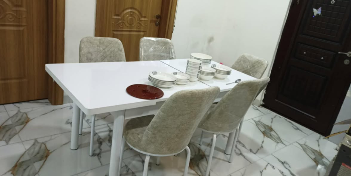 ميز طعام 6نفرات مع 6 كراسي استخدام قليل شبه جديد 
السعر 150الف


**إذا كنت صاحب هذا الإعلان وتريد حذفه لأي سبب، رجاءا أرسل رسالة إلى الدعم الفني**
