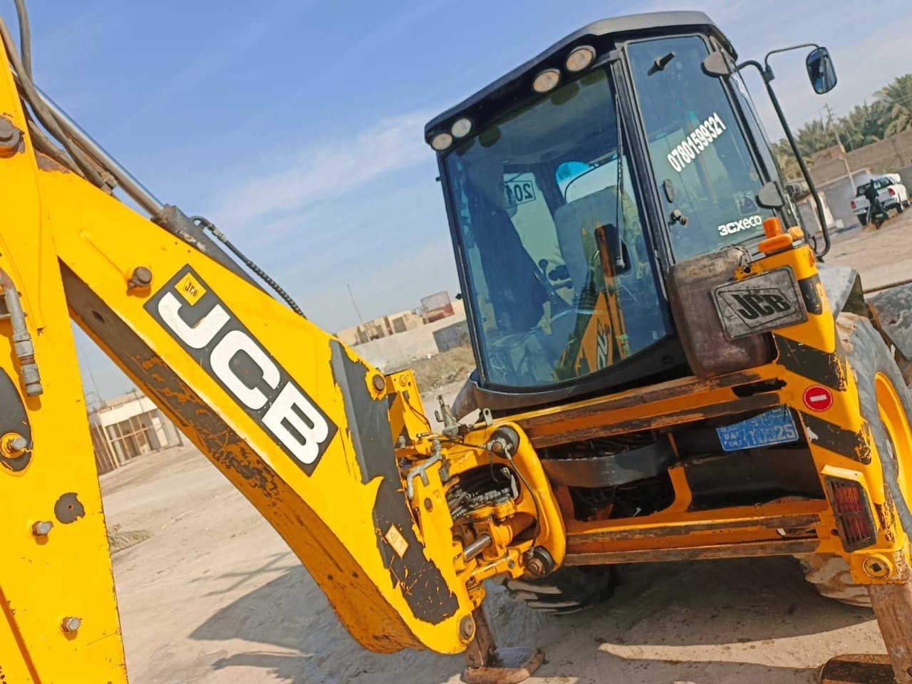 حفار جي سي بي للبيع مديل ١٦ بأسمي
رقم أربيل جاهزه فول مواصفات كير راجز خمسه كير دكمه طسه وباقي المواصفات معروفه 
مكان الحفاره بصره قضاء الدير 
***********
