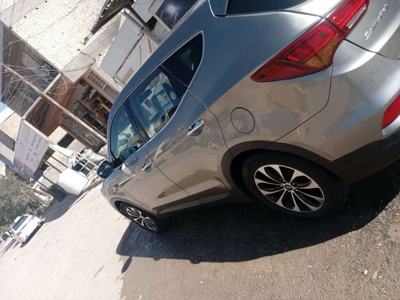 السلام عليكم للبيع سنتافيا2018 رقم بغداد بأسمي مكينه 2400 كير مكينه خير من الله منضومه زنون تبريد قطعتين تبريدها ثلج تخم تاير تحكم ستيرن جهتين شاشه بلاد كامره بلاد اوتو هلود نضام ايكو نضام سبورت بيها ٣قطع صبغ وتبديل قبغ جنطه السعر128 العنوان بغداد البياع تقاطع درويش التراث ***********
