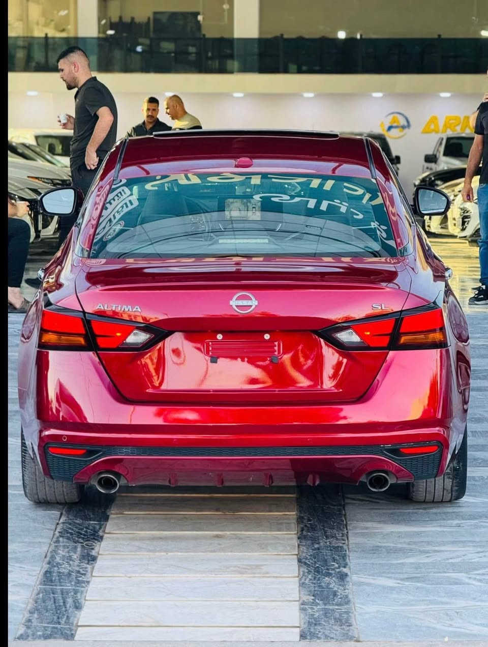 سلام عليكم
- نيسان التيما SL 2023 فول مواصفات
-رقم كاتي تترقم شمالي

   - 1N4BL4EV7PN328546

- بچم كبس جاملغ سايق و هلال البنيد صبغ مع شبر بالباب كلير بدون ضربه صور امريكا مع سونار موجوده اسفل المنشور

-   مواصفاتهه شاشة جبيره ، سقف سلايد ، قيادة ذاتية ، 4 كامرات 360* ، شاحن لاسلكي ، رادارات 360* ، كشن جلد كهرباء تدفئة ، سكان تدفئة ، تبريد قطعتين ، سستم سماعات BOSE , تشغيل عن بعد , بعد بيهه هواي مواصفات مفوله  

-   سعر سيارة 175$
-   عنوان سياره ديالى : خانقين�***********
*********** خناقين, ديالى
