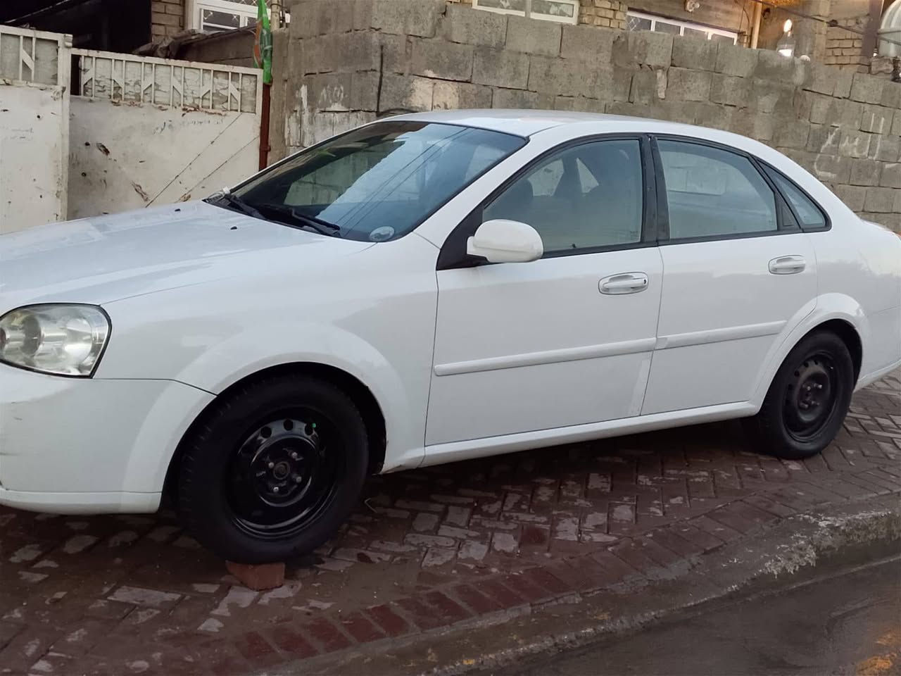 السلام عليكم سياره اوبتره البيع موديل ١١ رقم واسط بسمي رقم ا نكيليزي  بيها بارد بل هلال الباقي مكفوله مكينه بيها بخار تبريد، نقص غاز صدر نص عمر  سعر ٨٥$ بيها مجال ابيع او مراوس حسب قناعه العنوان قريب، على المجمع بسمايه رقم تلفون***********
