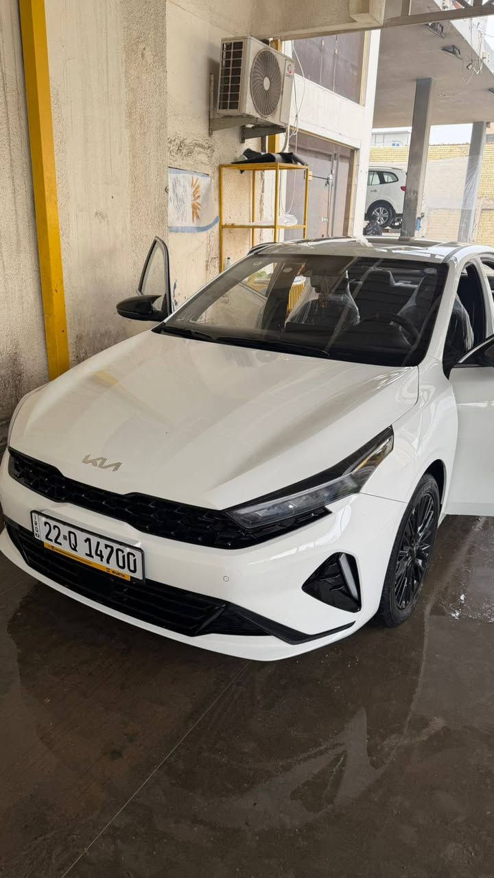 🌹السلام عليكم 🌹
Kia K3 2024
السيارة ماشيه خمستعش الف بعدها زيرو
الموصفات VIP تثبت سرعه تحديد مسار كشن كهربائي
منع انصدم التبريد قطعتين +شاشه الويالا رياضي
الرقم مميز الرقم *********** السعر عل خاص
