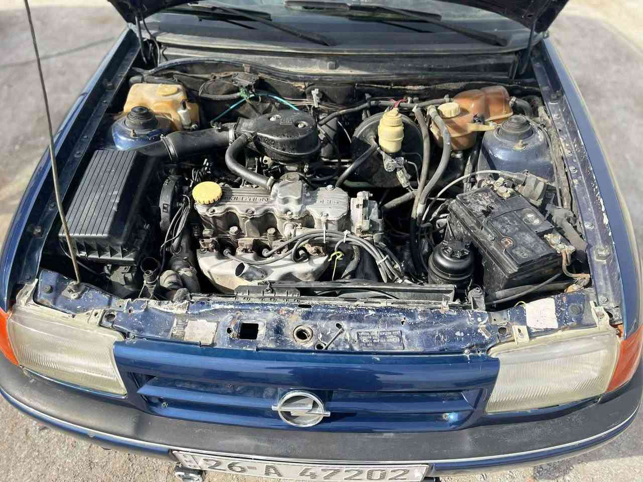 استرا البيع سيارة مال بيت كير محرك شرط موديل 92استفساررقم مشروع وطني صلاح الدين مكان سيارة كركوك دفتر بنزين مابي سعر 43بي مجال قليل***********صاحب سيارة صبغ عام جمالي
