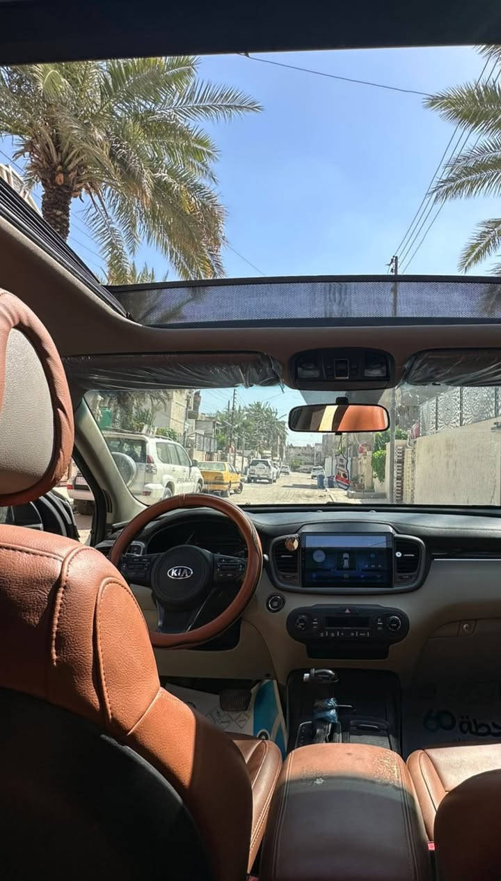 سورينتو خليجي موديل ٢٠١٧ فول مواصفات ٦سلندر بنوراما كشنات كهرباء جنطة كهرباء هند بريك بصمة سيارة مكفولة كفالة عامة من الصبغ عدى بارد أربع أصابع بين البابتين السعر ٢٢٥ بيها مجال شي بسيط رجاء رجاء الاتصال فقط ***********
علما السيارة مال بيت استلام الشركة ماشية ٨٤ حقيقي على الفحص 
العنوان الكاظمية

