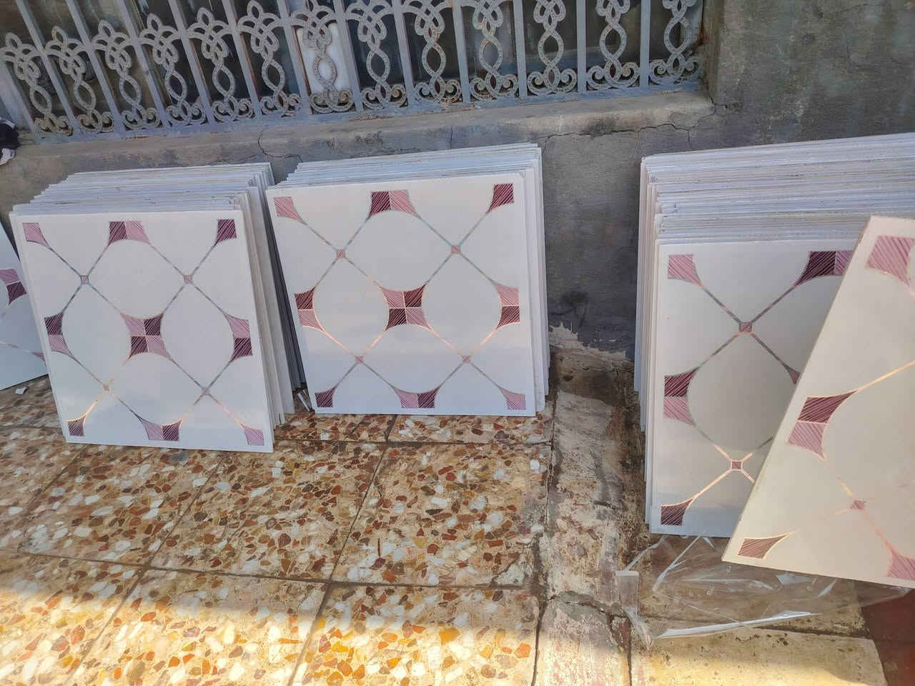 سقف ثنوي العدد١٩٠ كلهن ١٢٠


**إذا كنت صاحب هذا الإعلان وتريد حذفه لأي سبب، رجاءا أرسل رسالة إلى الدعم الفني**