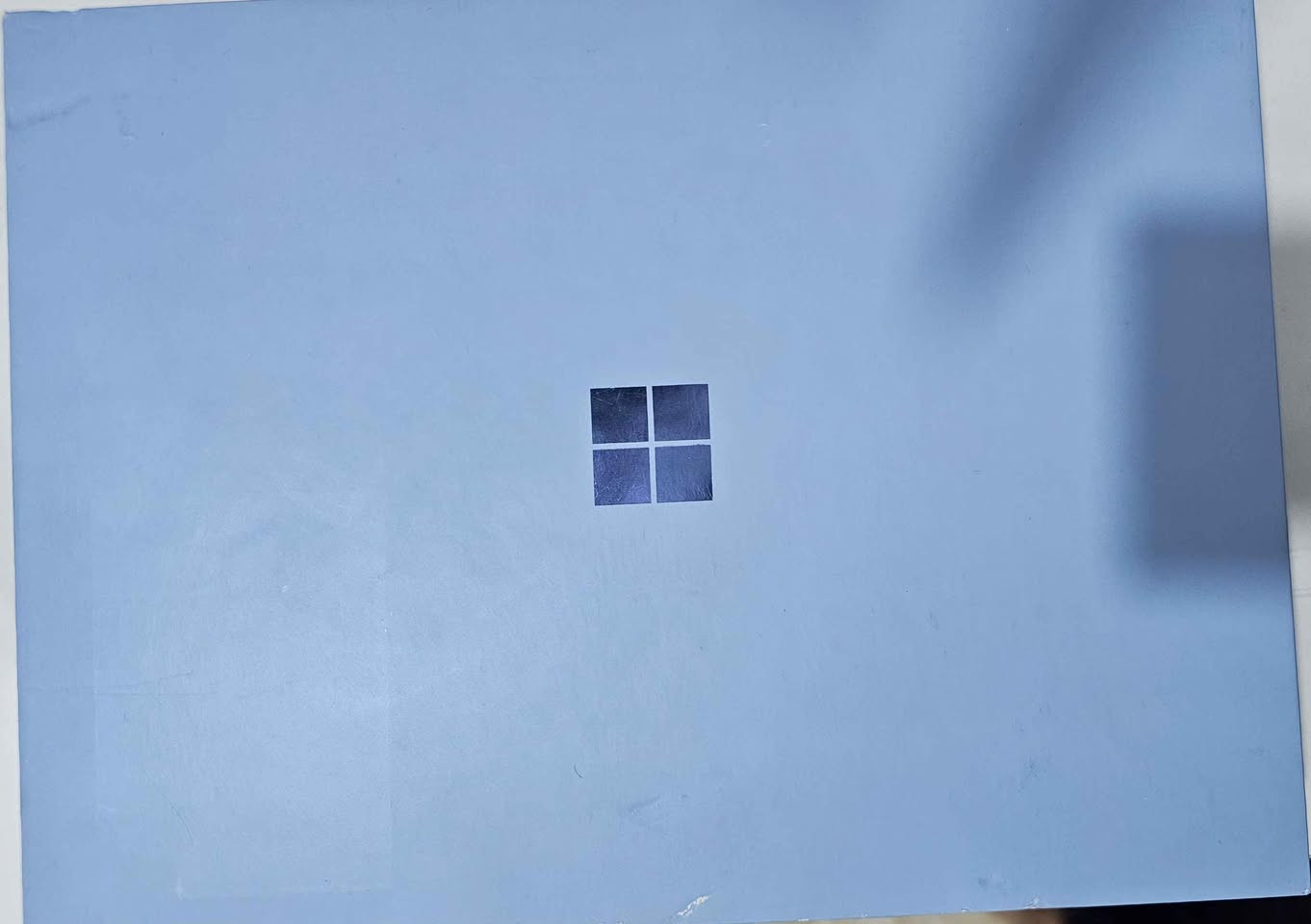 Microsoft Surface Pro (11th Edition)
Model 2076
13-inch 2-in-1 Copilot+ PC

مستخدم مع البوكس و كيبورد اصلي

 🚀 المعالج: Qualcomm Snapdragon X Plus (ثماني النواة، 3.3 جيجاهرتز) الجديد .
الشاشة: 13 بوصة PixelSense Flow تعمل باللمس.
دقة الشاشة: 1920 × 2880 بكسل 120Hz.
الذاكرة :16GB RAM
التخزين: 512GB SSD 
🔋 بطاريه تدوم لساعات 
🔋 دورات الشحن 77

نظام التشغيل: Windows 11.

السعر 1,300,000 بغداد, العراق


**إذا كنت صاحب هذا الإعلان وتريد حذفه لأي سبب، رجاءا أرسل رسالة إلى الدعم الفني**