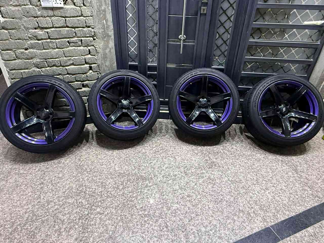 ﷽ 
نوع: تايرات جارجر
الحجم:20 ؏ 45
شكل: نجمه احدث شي
ويل + تاير كسر جديد + مــو صيني
السعر خاص 
لتوالصل ولاستفسار
0773550582 Singapore


**إذا كنت صاحب هذا الإعلان وتريد حذفه لأي سبب، رجاءا أرسل رسالة إلى الدعم الفني**