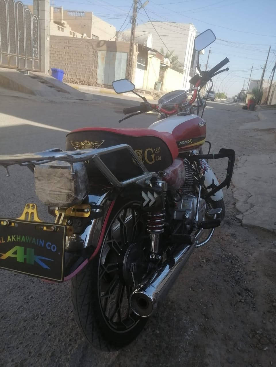 السلام عليكم
ايراني سيفان محرك  150cc
الون احمر موديل 2024 
مكاني الرمادي خمسه كيلو حي الزيتون
وهاذ رقم *********** بي واتس  
سعر750 وبي مجال حك جيه
