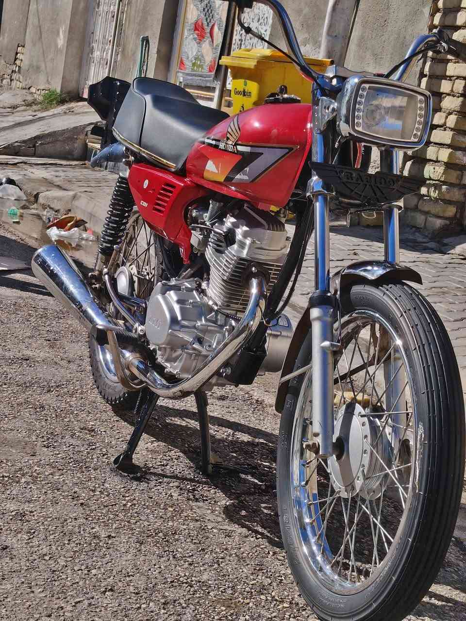 سلام عليكم ٤كير مديل ٢١ نامه غراض ٢٥ كله حته مكينه اوراق اصولي ***********
