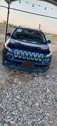 بيع مستعجل جيب بزون ١٦ بسمي سنويه ٣٠ جاملغ معه بنيد اصلي ٠٧٧١١٢٤١٦٧٦