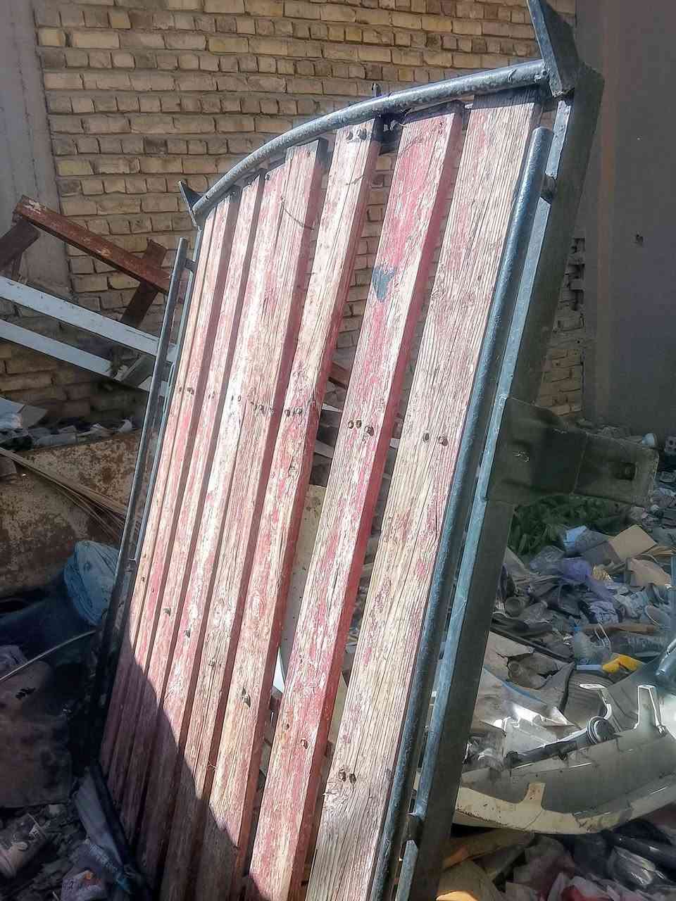 سلام عليكم درع البيع فتون اجوان بي خياس قليل سعر 25 وسيبايه ربع البيع سعر 35 مكان  بغداد الحسينيه الراشديه رقم ***********
