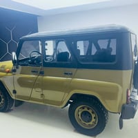 ارقام • سعر؟ • بدون تفاصيل