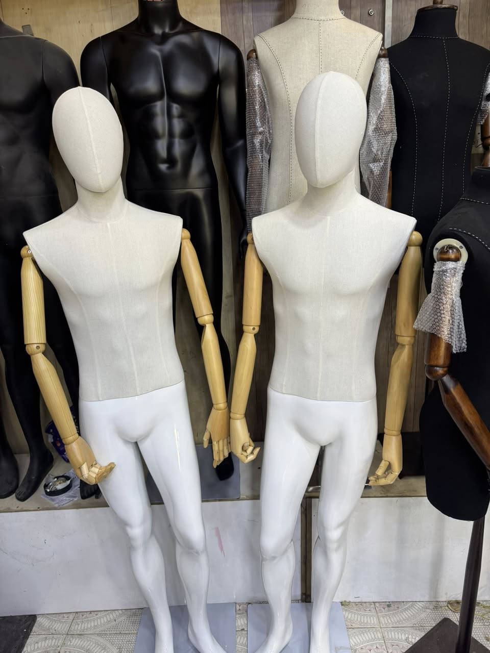 لحجز الاتصال ***********مكتب أبو جبل النوري يوجد توصيل كافه مناطق العراق بسعر الجمله
