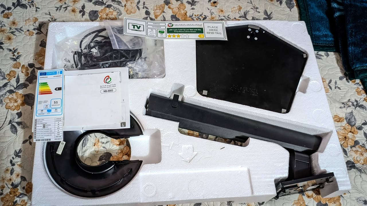 📍شاشة سامسونغ Odyssey G5 27inch نظيفة جداً مع كامل الملحقات بالكارتونة
- السعر: 250 قفل

📍كرت شاشة غيغابايت RX 6700 XT 12gb مستعمل نظيف بدون كارتونة لكن سليم وتگدرون تتأكدون أمامكم بالصور

- السعر: 400 قفل

📍هارد SSD 256gb نوع Lexar نظيف جداً صحة 99

- السعر: 30 قفل


**إذا كنت صاحب هذا الإعلان وتريد حذفه لأي سبب، رجاءا أرسل رسالة إلى الدعم الفني**
