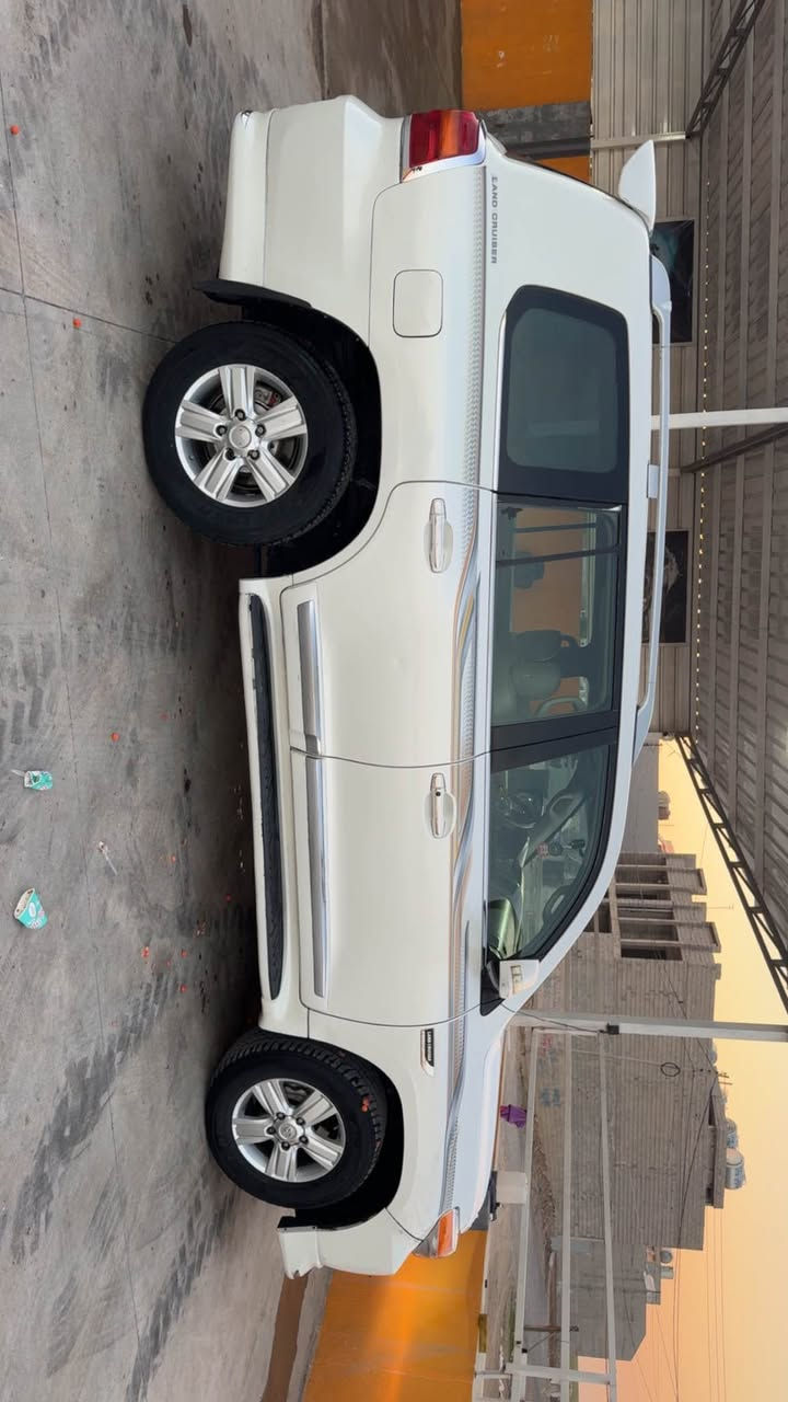 وةنةوشة موديل ٢٠٠٨ دووبارجةى سبوغة جاملغى بشتةوة هةردووكى سبوغة كوشين جلدة ٦بستنة سلايتة ئيسترات خاسة كوشين دةفتةرية ٢٥١هةزار رويشتية كير و مةكينة و تةق و رةقة تةبريت بةشةرت هةزةى نوية  تةبيرت مةركةزى نية  سلاجةية سعودية كيشةى نية ١٠٠$ خرامةى لةسةرة أربيل, العراق


**إذا كنت صاحب هذا الإعلان وتريد حذفه لأي سبب، رجاءا أرسل رسالة إلى الدعم الفني**