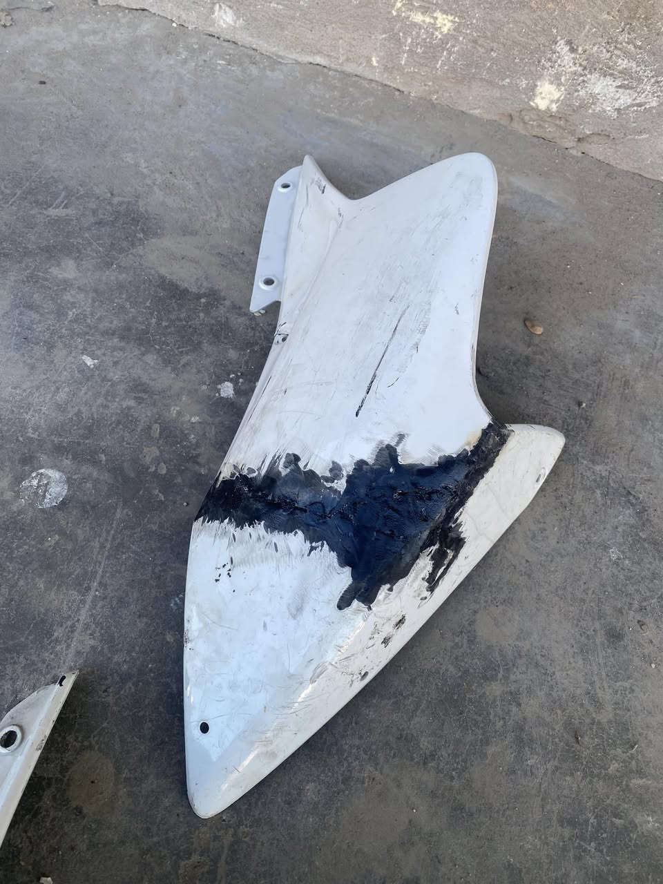 السلام عليكم تصليح كفرات ياماها 900 المكان شارع فلسطين قرب مستشفى الكندي ***********
