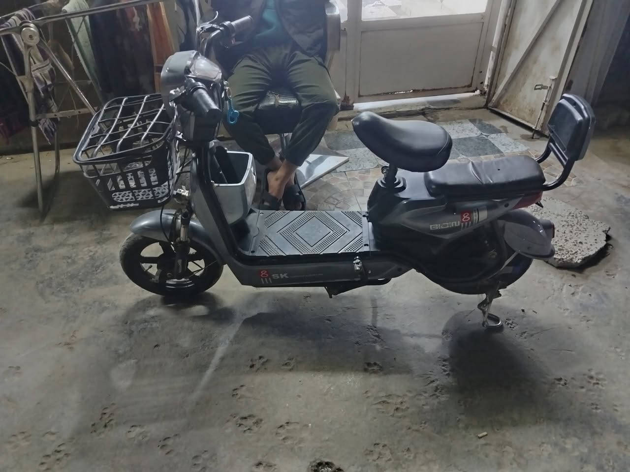 دراجه شحن للبيع السعر ٢٠٠ مكاني  الشعله الخطيب الزراعي رقمي ***********
