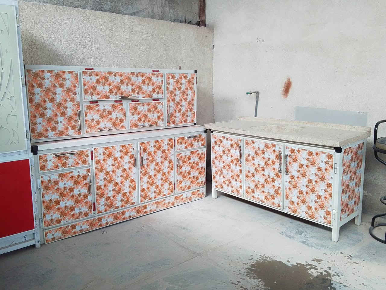 كاونترات مستعمله واغراض نضيفه اخو الجديد تزكام الشراي يتفضل خاص مكاني بغداد حي اور  مقابل جامع الفردوس رقم الهاتف بي واتساب اي ستفسار خاص ***********
