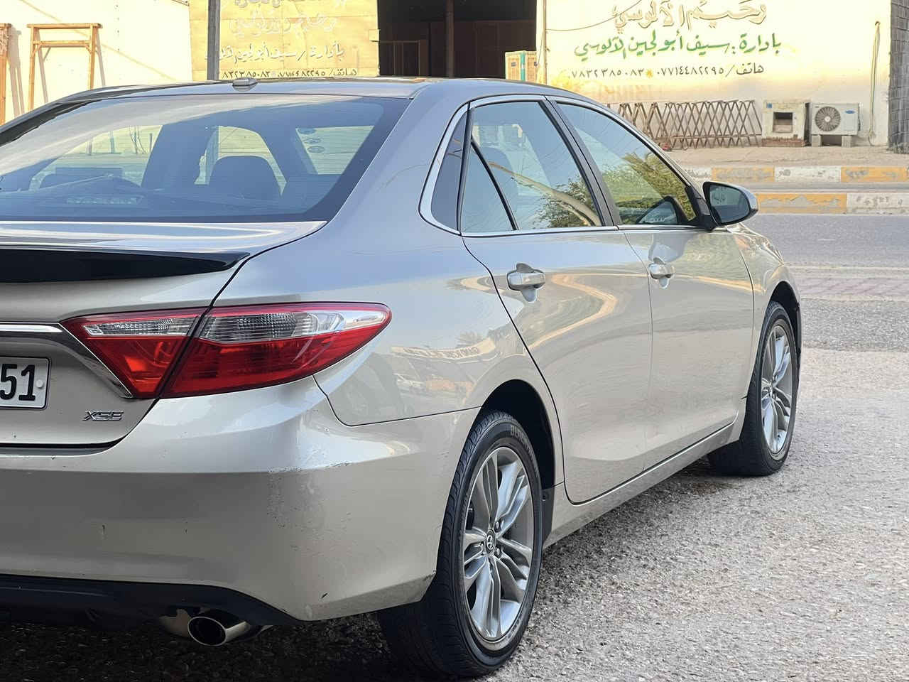 سلام عليكم للبيع تيوتا كامريXSE موديل 2016
وارد امريكي رقم اربيل الدولي تحكم ستيرن كشنات كهرباء 
تدفئه كشنات تبريد ثلج محرك 2500 ضررها نفس الي بصوره
الاستفسار ‭***********‬
عنوان الانبار حديثه
