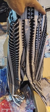 ٣ كراتين • شي ان • بضاعة خام